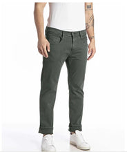 Load image into Gallery viewer, Replay Military Green